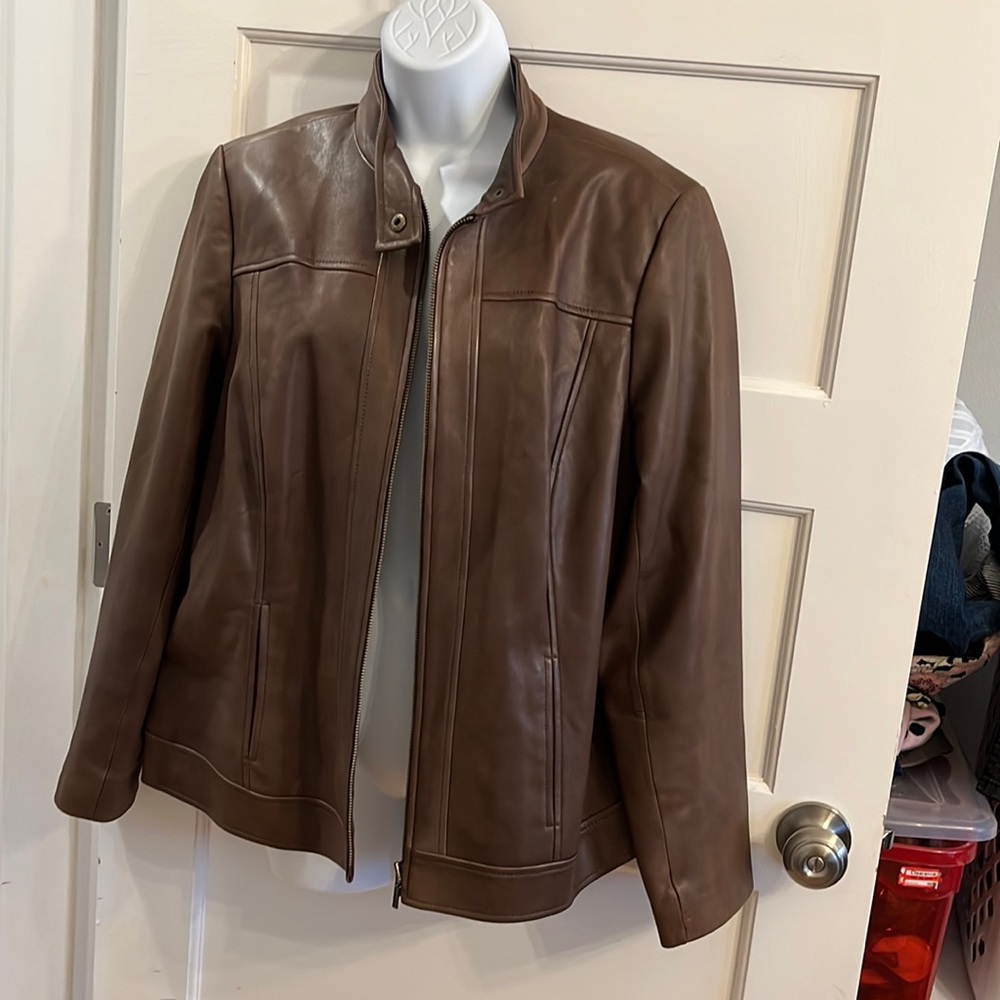 brown leather jacket Alfani L